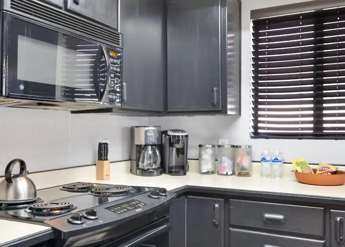 Airbnb - Golf, Pool And Hot Tub By Bell Rock-views Casa vacanze Sedona